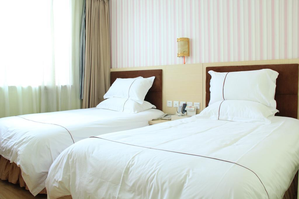 Super 8 Hotel Chengdu Airport Branch Quarto foto